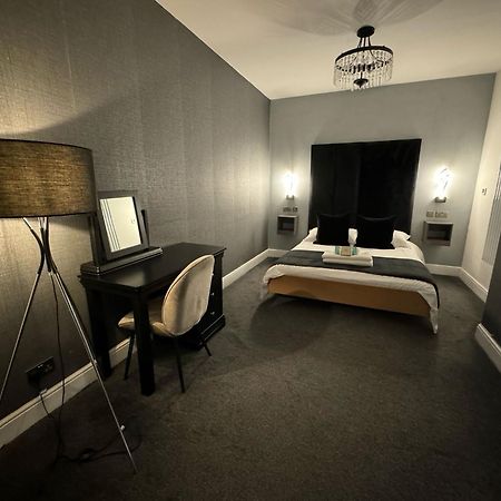 Royal Mile Apartment 2Bedroom Edinburgh Bagian luar foto